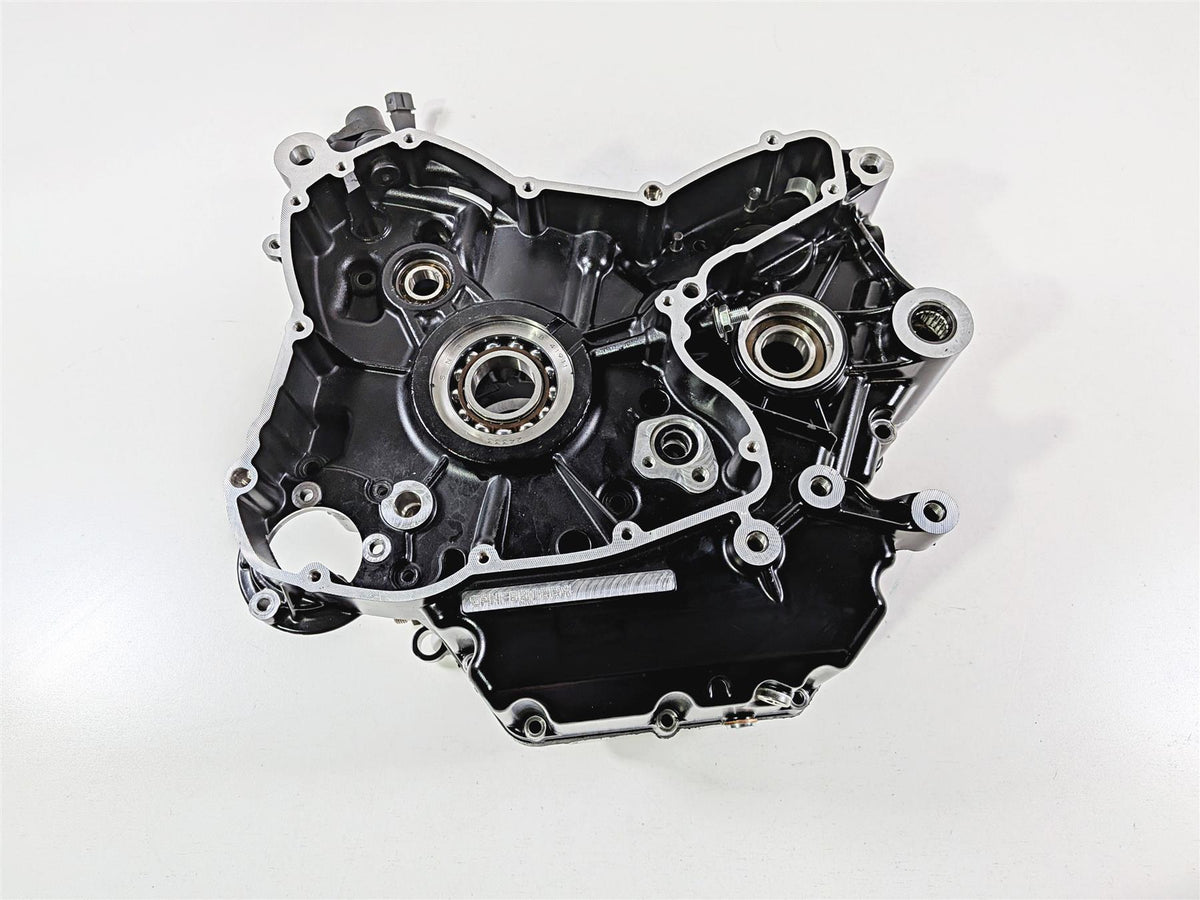 2015 Ducati Scrambler Urban Enduro Crankcase Crank Case Housing Set 22523182B-Mototech271