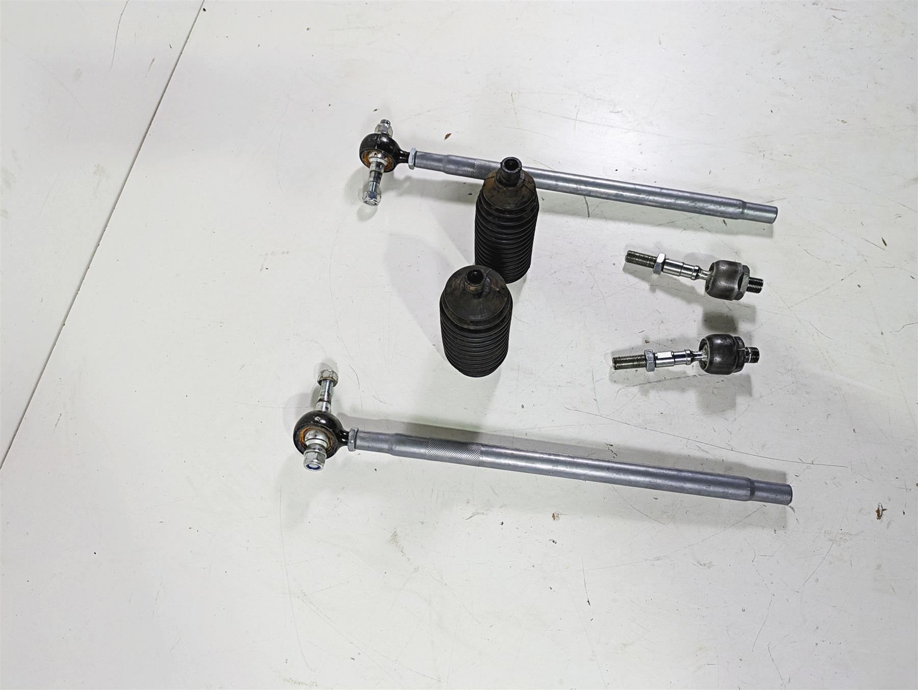 2021 Polaris RZR1000 XP Premium SuperATV Heavy Duty Tie Rod Set TRK01-001-0#OK {{ shop.shopifyCountryName }} - Mototech271
