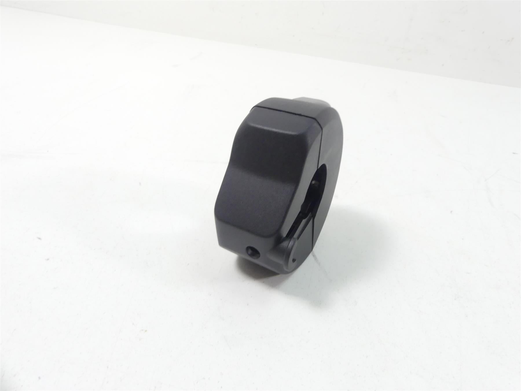 2016 BMW R1200RS K54 Right Hand Start Stop Heat Mode Control Switch 61318546186 {{ shop.shopifyCountryName }} - Mototech271