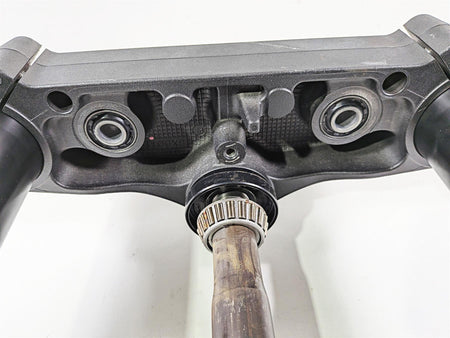 2014 Suzuki M109R VZR1800 Boulevard Front Fork Triple Tree Axle Set 51103-48G31 {{ shop.shopifyCountryName }} - Mototech271