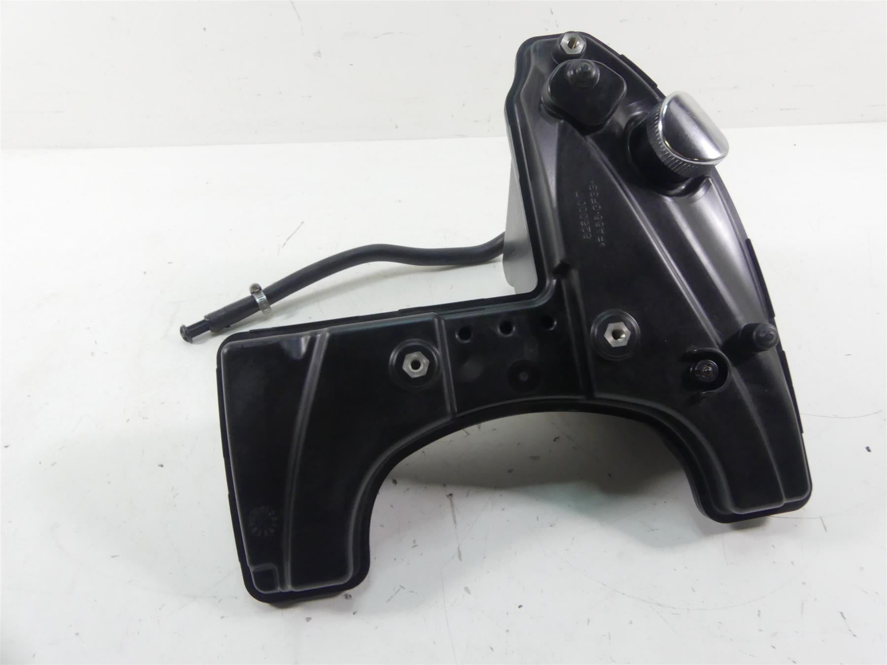 2020 Harley XL1200 CX Sportster Roadster Oil Tank Reservoir & Dip Stick 62500017 {{ shop.shopifyCountryName }} - Mototech271