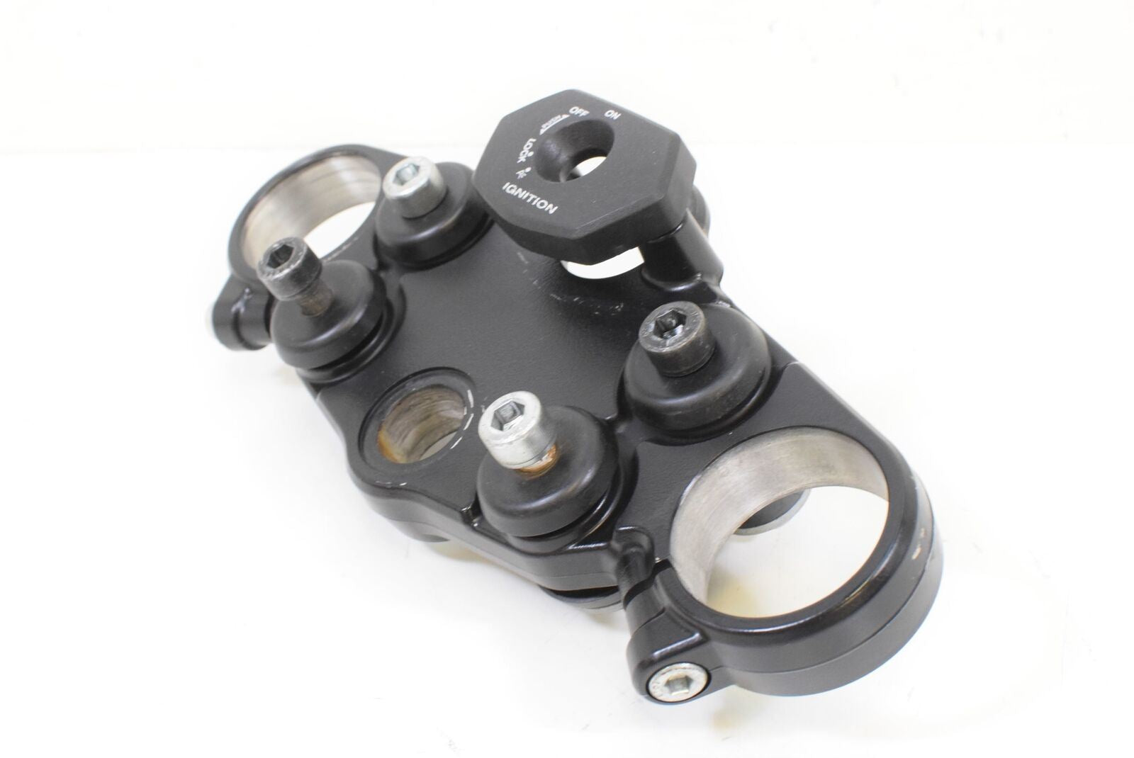 2015 Suzuki GSXR1300R Hayabusa Upper Triple Tree Steering Clamp 51311-24F50 {{ shop.shopifyCountryName }} - Mototech271
