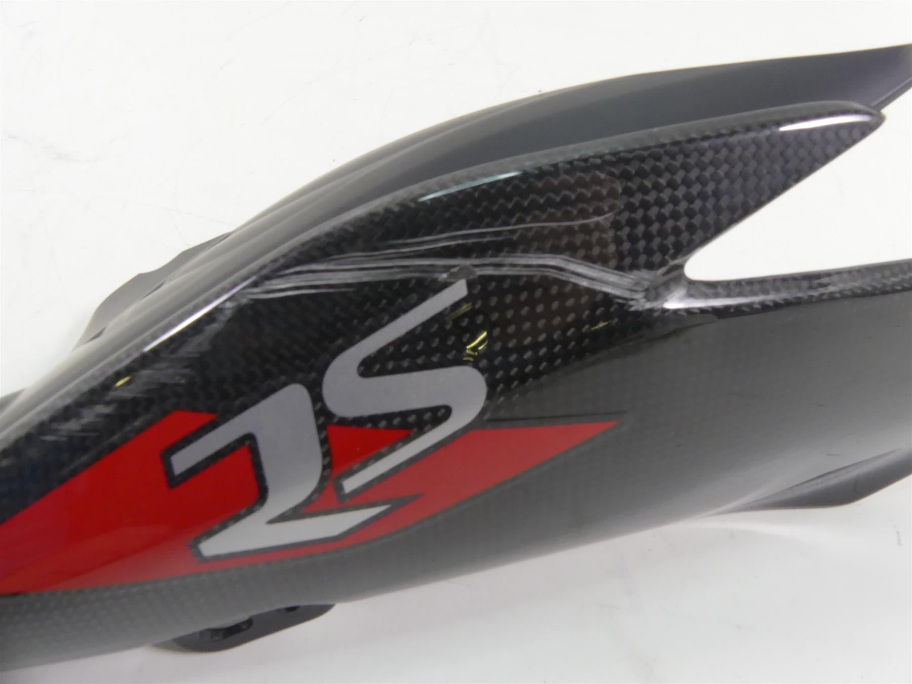 2020 Triumph Speed Triple RS 1050 Left Nice Side Carbon Fiber Cover T2103014 {{ shop.shopifyCountryName }} - Mototech271