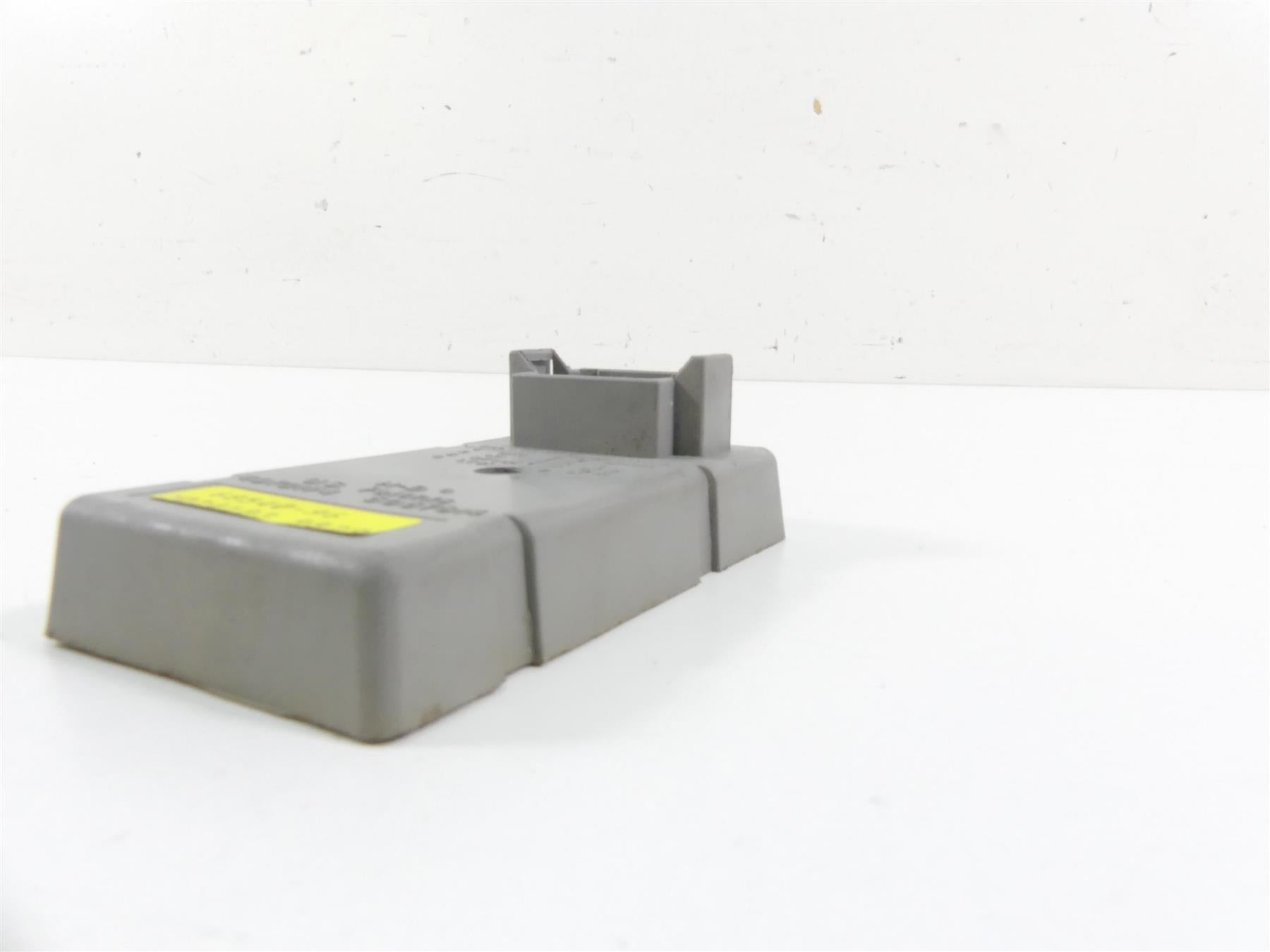 1999 Harley Dyna FXDS Convertible Tsm Turn Signal Flasher Module 68540-96 {{ shop.shopifyCountryName }} - Mototech271