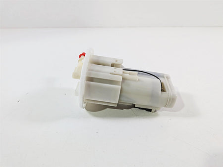 2016 Yamaha YZF R1 RN32 Fuel Gas Petrol Pump - Tested 2CR-13907-00-00 {{ shop.shopifyCountryName }} - Mototech271