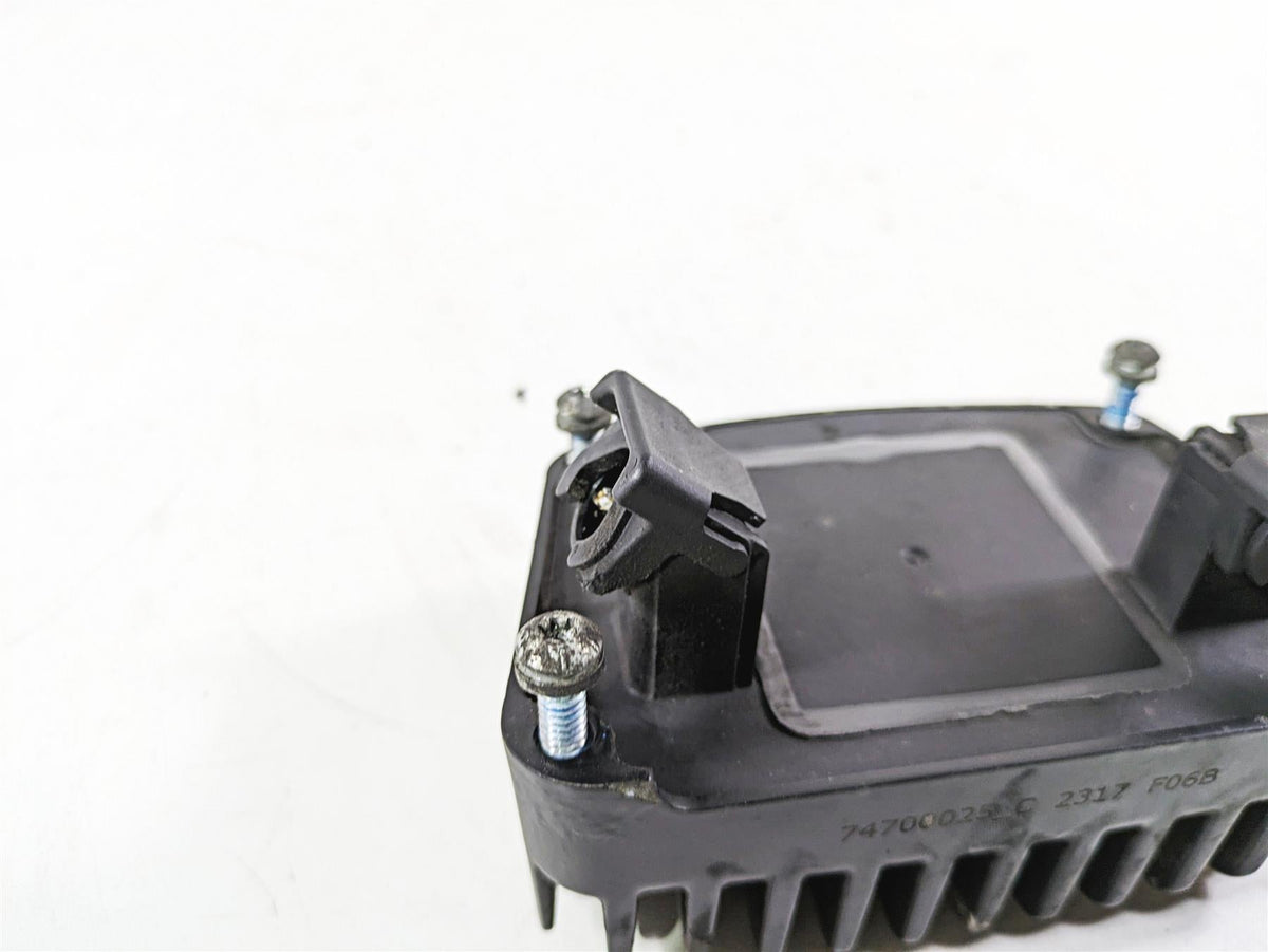 2017 Harley Touring FLTRXS Road Glide Rectifier Voltage Regulator 74700025 {{ shop.shopifyCountryName }} - Mototech271