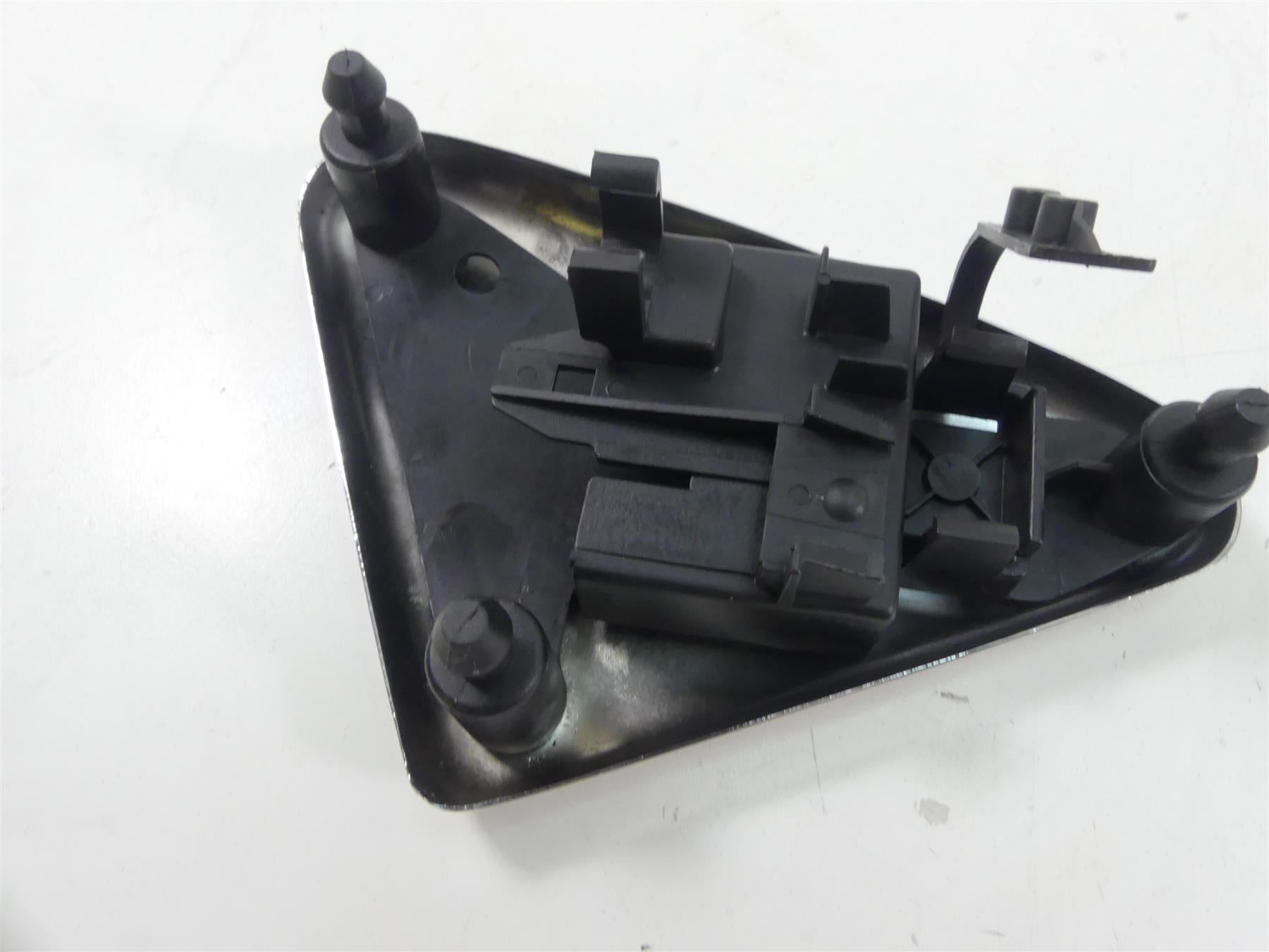2001 Harley Davidson XL1200 Sportster Chrome Battery Triangle Cover Set 66194-98 {{ shop.shopifyCountryName }} - Mototech271