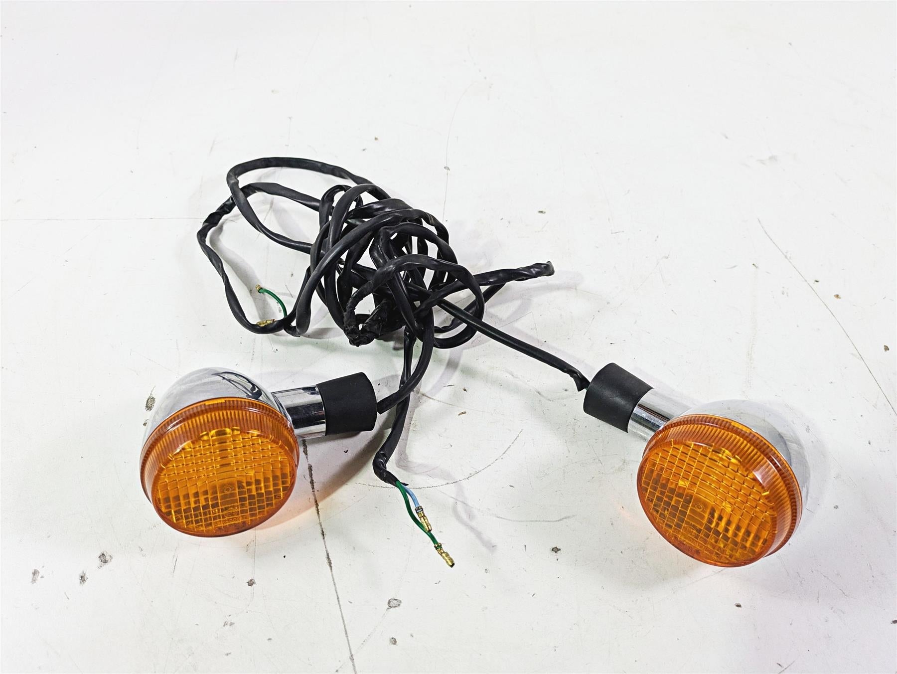 2002 Honda V-Twin VTX1800 C Rear Blinkers Turn Signal Set - Read 33600-MCH-003 {{ shop.shopifyCountryName }} - Mototech271