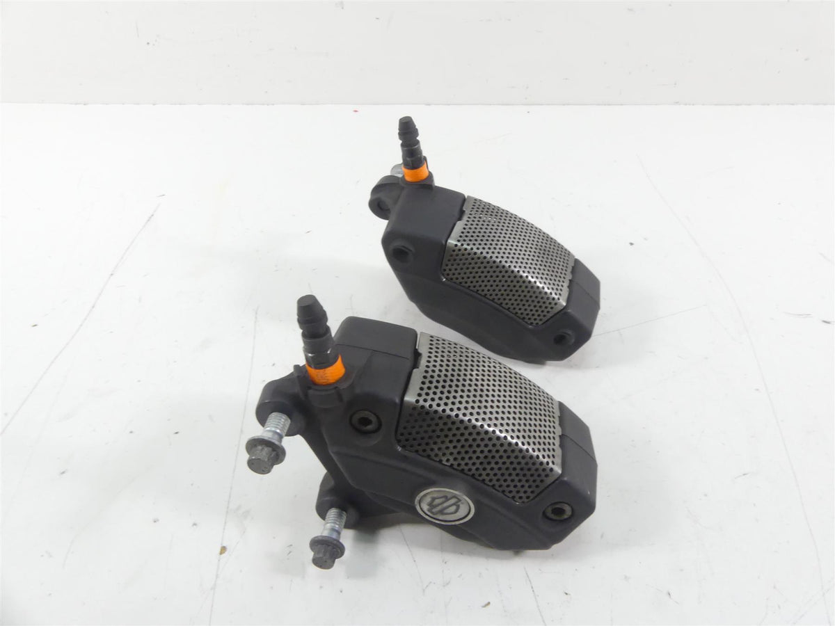 2016 Harley Touring FLTRX Road Glide Front Brake Caliper Set 43027-08 43023-08 {{ shop.shopifyCountryName }} - Mototech271
