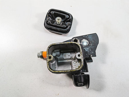 2009 Harley FXDF Dyna Fat Bob Front Brake Master Cylinder 11/16" 45170-08F {{ shop.shopifyCountryName }} - Mototech271