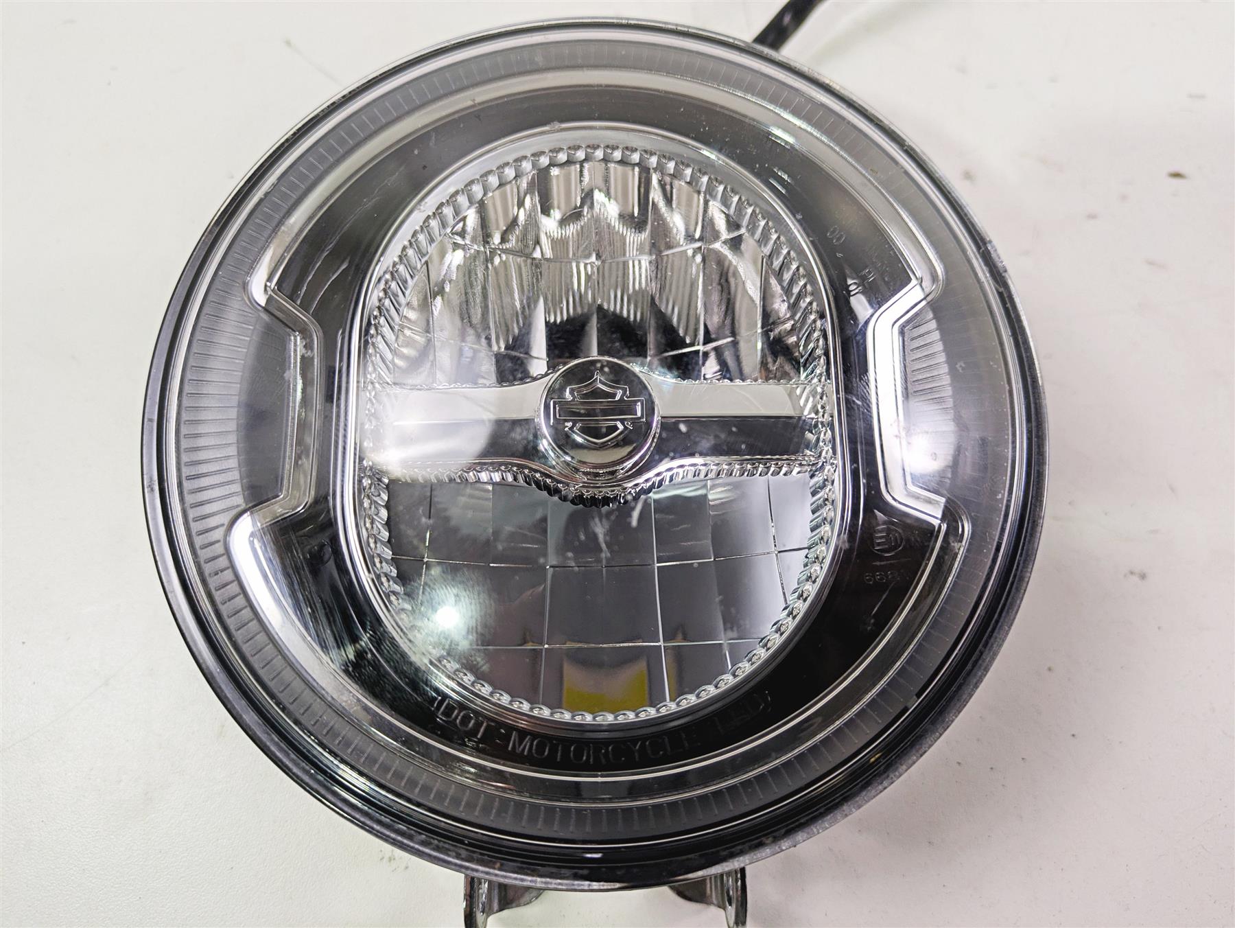 2022 Harley FXLRS Softail Low Rider Oem Daymaker Headlight Light READ 67700345A {{ shop.shopifyCountryName }} - Mototech271