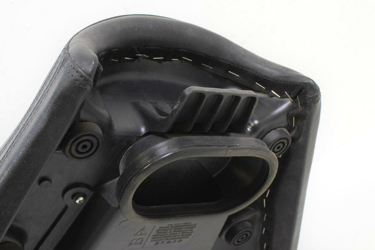 2015 Triumph Rocket III Touring ABS Duo 2-Up Driver Seat Saddle T2301984 {{ shop.shopifyCountryName }} - Mototech271