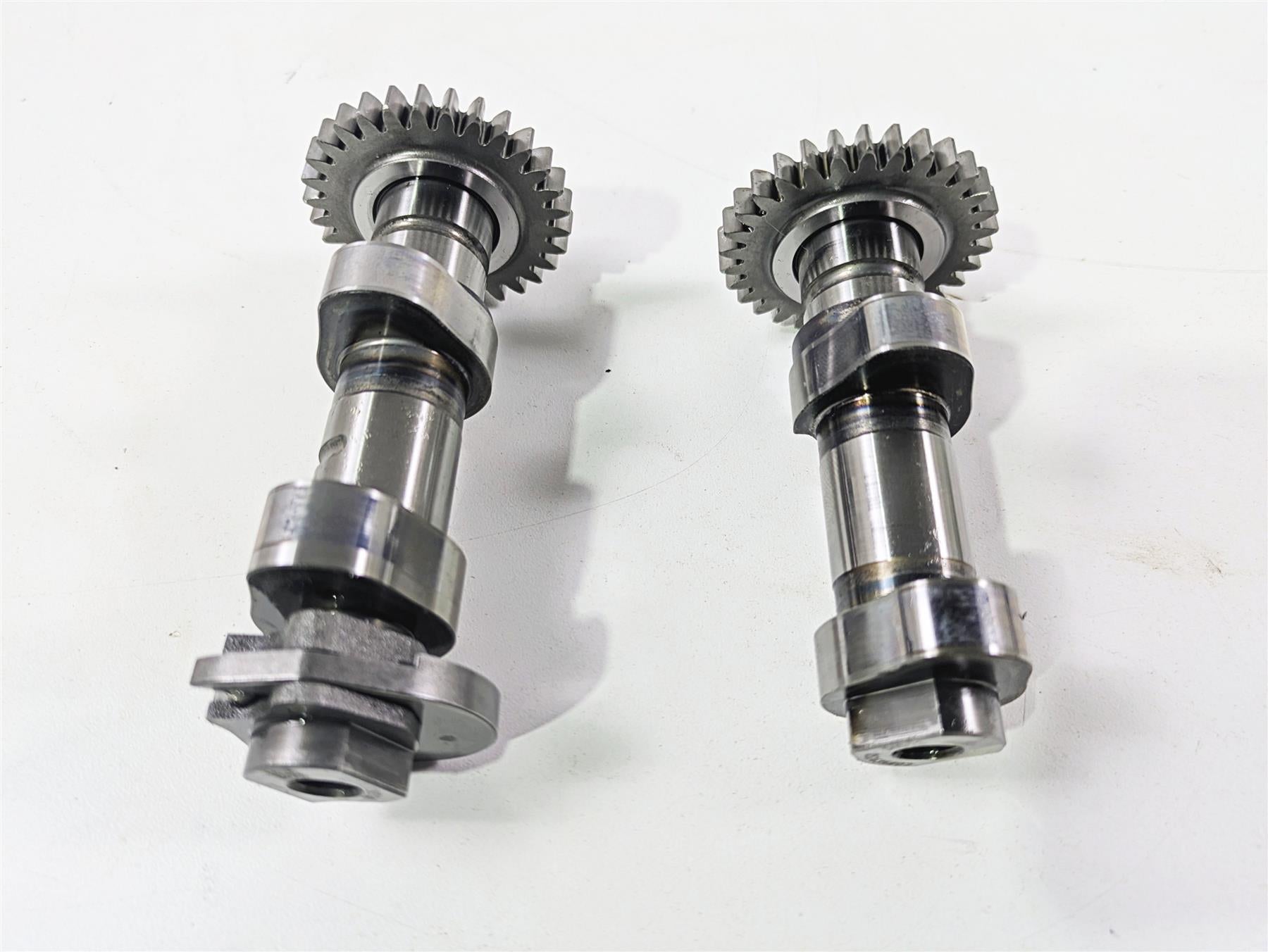 2016 BMW R1200RT K52 Right Side Camshaft Cam Shaft Set 11318524354 11318564542 {{ shop.shopifyCountryName }} - Mototech271