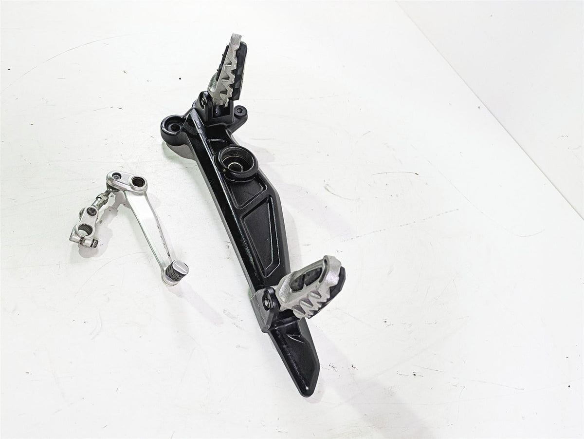 2018 Ducati Hypermotard 939 SP Left Foot Pegs & Mount & Shifter 82412111AA {{ shop.shopifyCountryName }} - Mototech271
