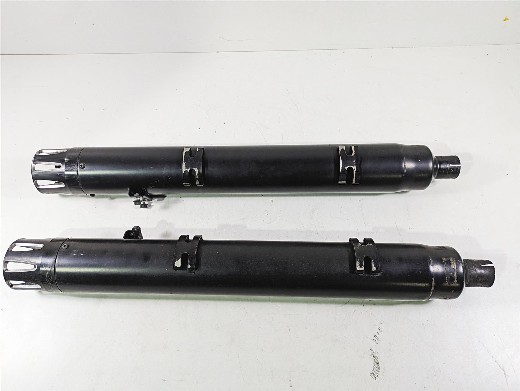 2018 Indian Chieftain Dark Horse Rinehart 4" Slip on Muffler Set 500-0501-Slot {{ shop.shopifyCountryName }} - Mototech271