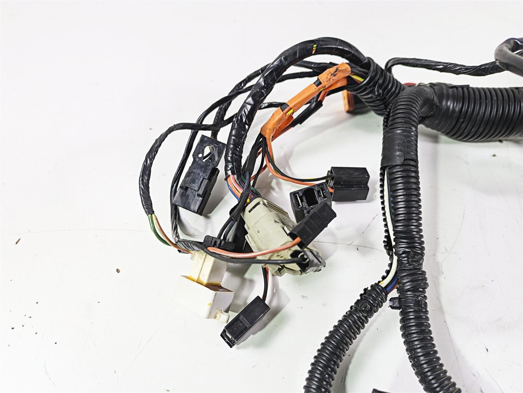 2007 Harley Touring FLHTCU SE CVO E-Glide Front Fairing Wiring Loom 70232-07 {{ shop.shopifyCountryName }} - Mototech271