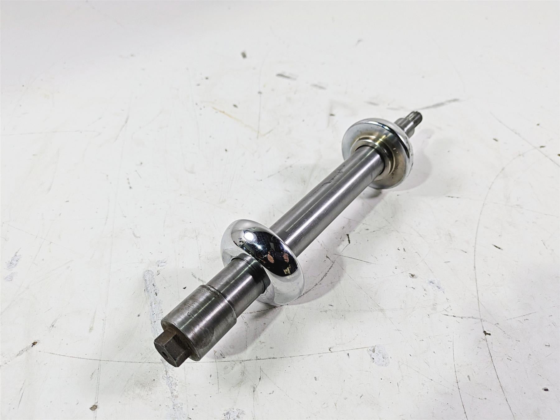 2007 Harley Touring FLHTCU SE CVO E-Glide Front Axle Wheel Spindle 1" 43364-00 {{ shop.shopifyCountryName }} - Mototech271