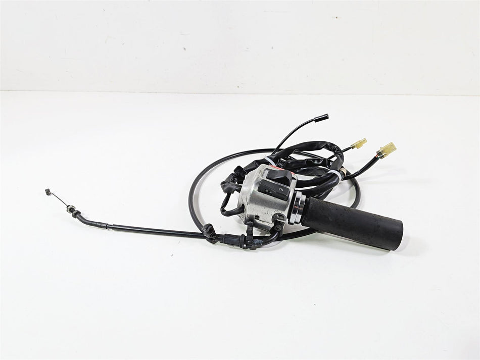 2012 Yamaha XV1900 Raider S Right Hand Control Switch Start 5C7-83973-10-00 {{ shop.shopifyCountryName }} - Mototech271