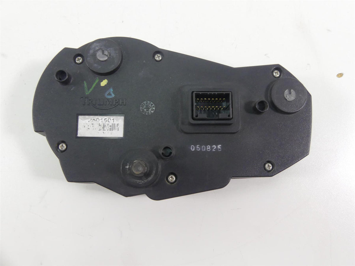 2006 Triumph Daytona 675 Gauges Speedometer Instrument Cluster 30K T2501501 {{ shop.shopifyCountryName }} - Mototech271