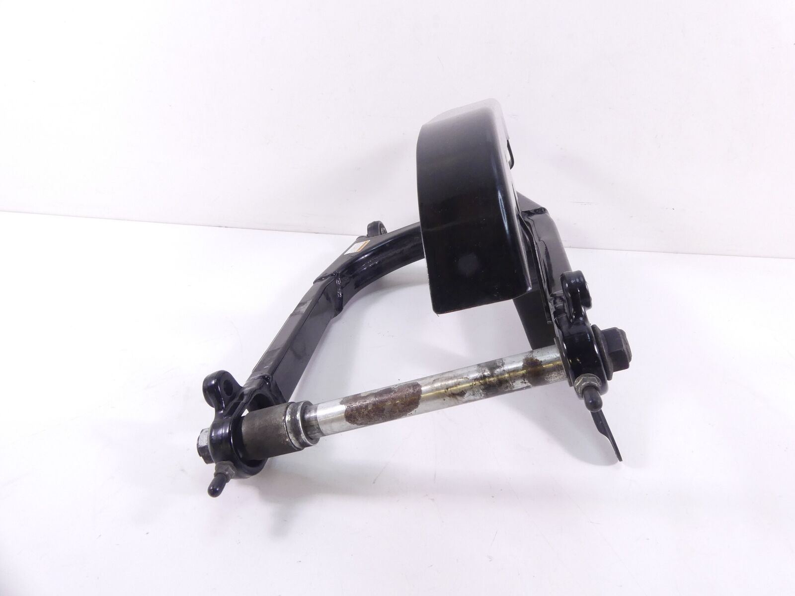 2006 Harley Sportster XL1200 C Rear Swingarm Suspension Fork 1" Axle 47587-05A {{ shop.shopifyCountryName }} - Mototech271