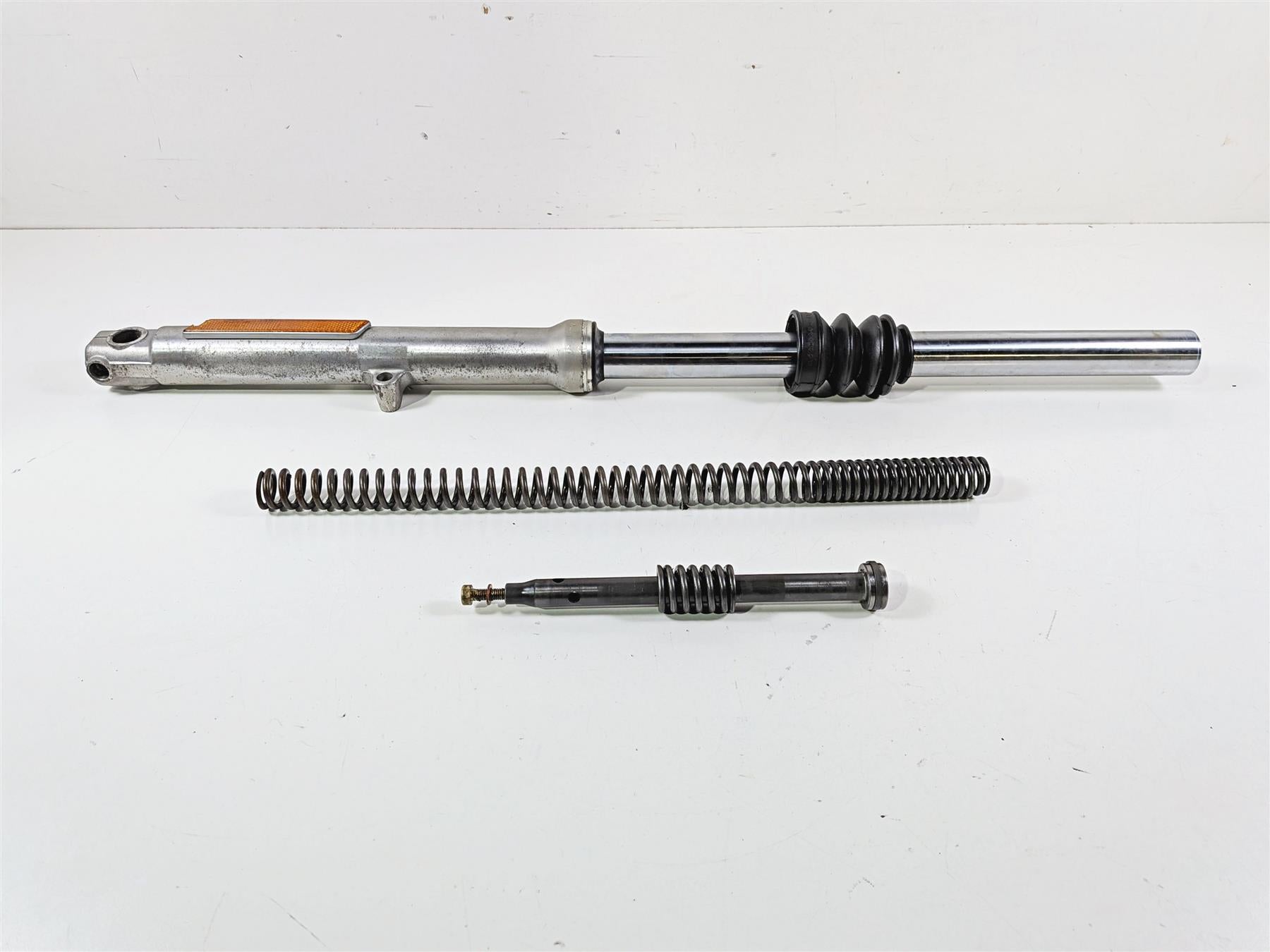 2002 Harley Davidson XLH883 Sportster Right Front Fork - For Parts 45900-00 {{ shop.shopifyCountryName }} - Mototech271