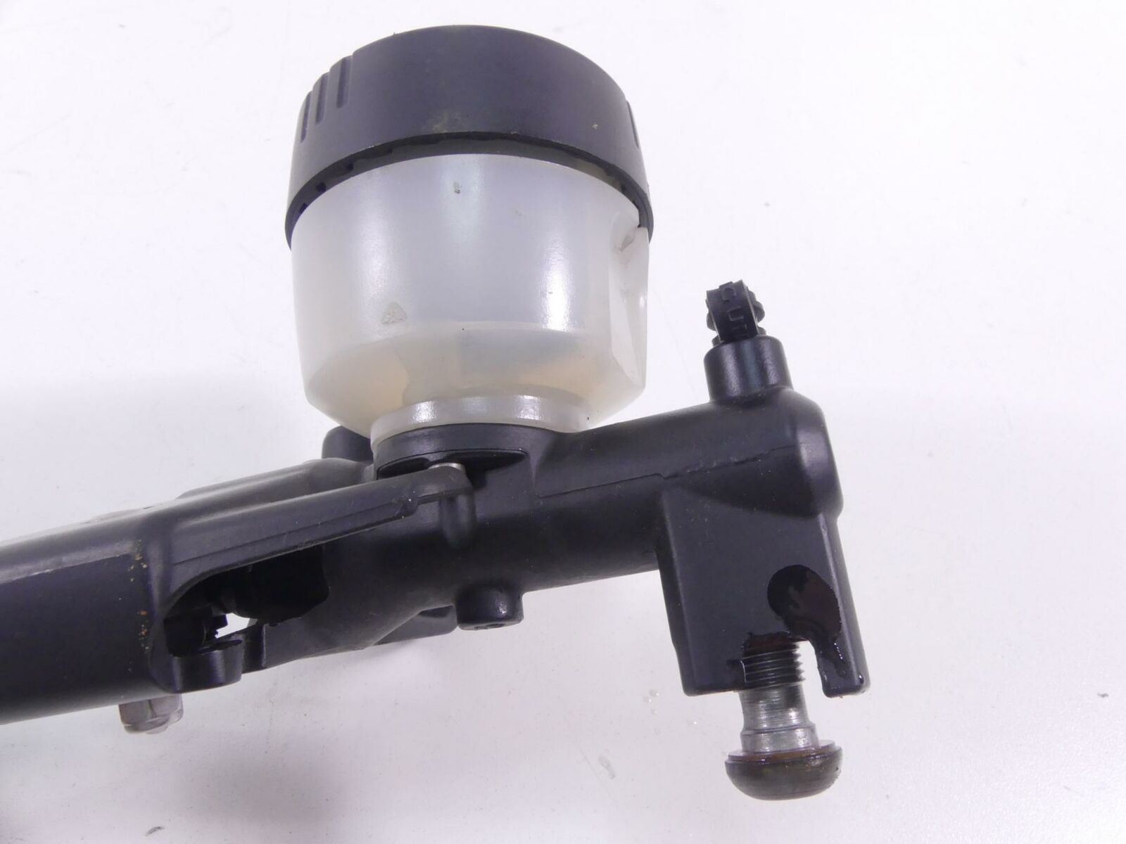 2008 BMW R1200R K27 Front Brake Master Cylinder + Lever 16mm 32727727032 {{ shop.shopifyCountryName }} - Mototech271