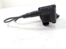 Load image into Gallery viewer, 2007 Harley Touring FLHRSE CVO Road King Ignition Coil Wires Plugs Set 31743-01
