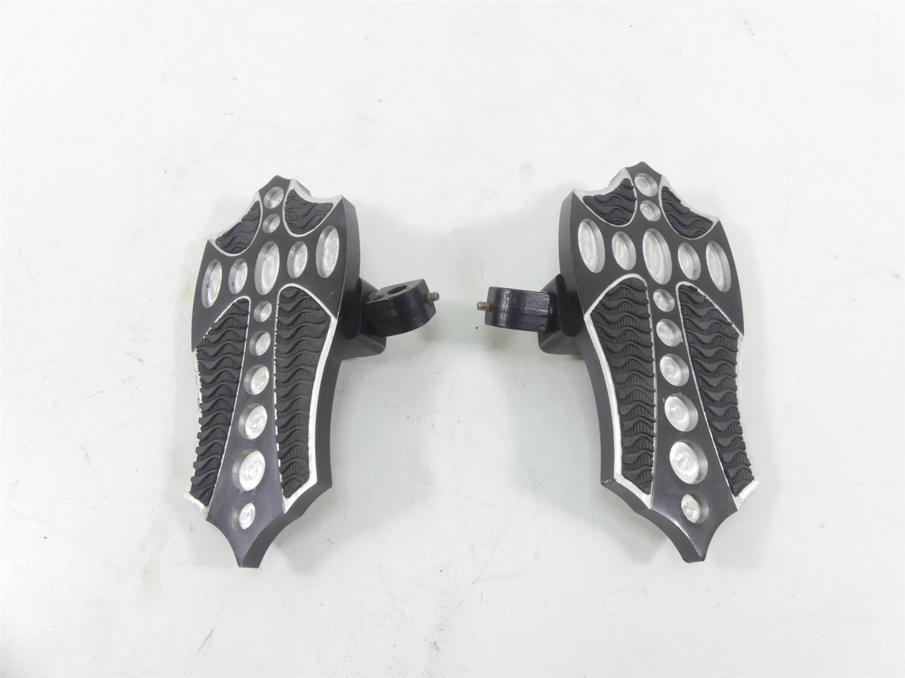 2004 Yamaha XV1700 Road Star Warrior Aftermarket Floor Board Foot Peg Set {{ shop.shopifyCountryName }} - Mototech271