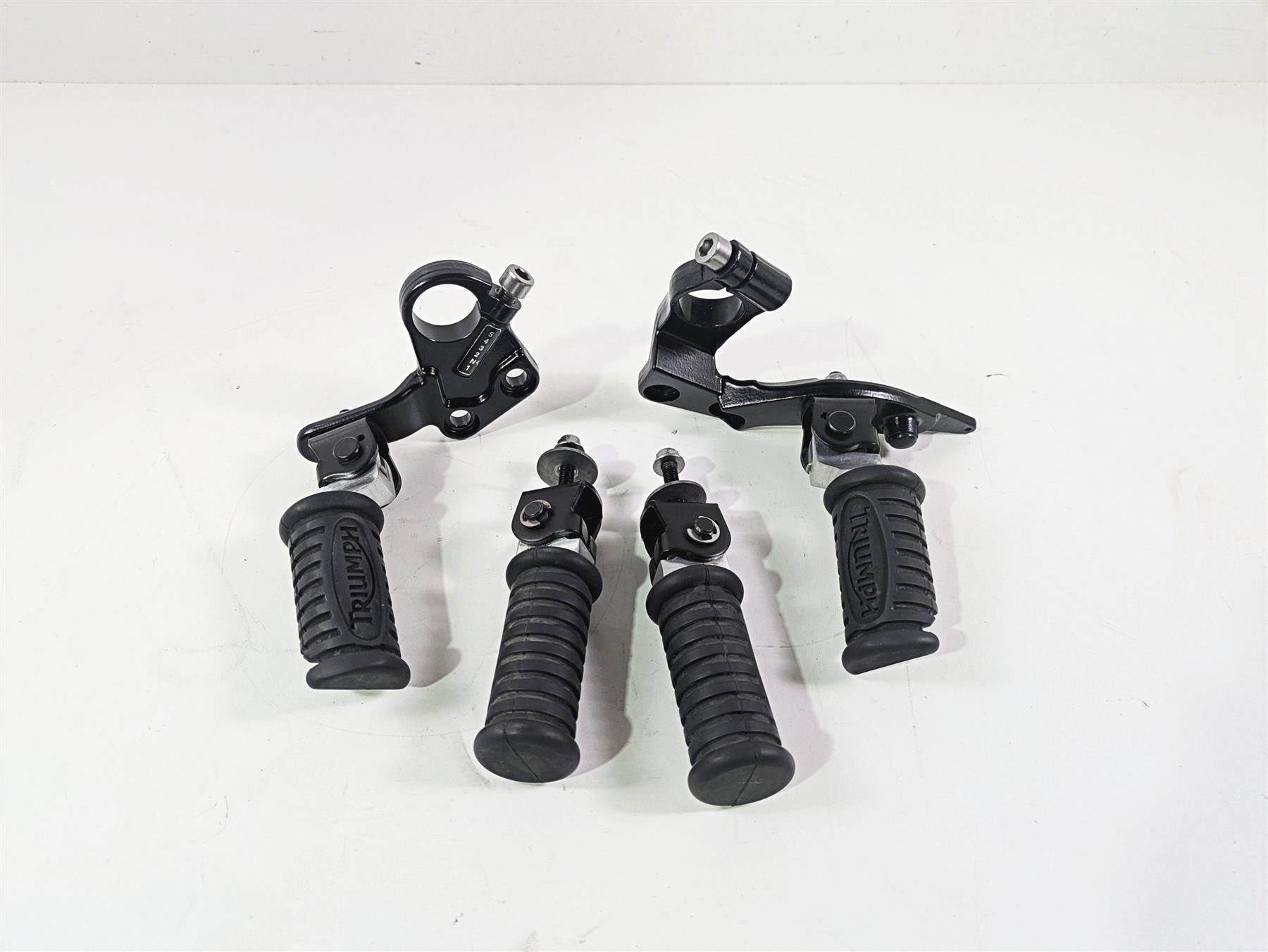 2013 Triumph Bonneville Front Rear Footpeg Rest Set T2070807 T2070806