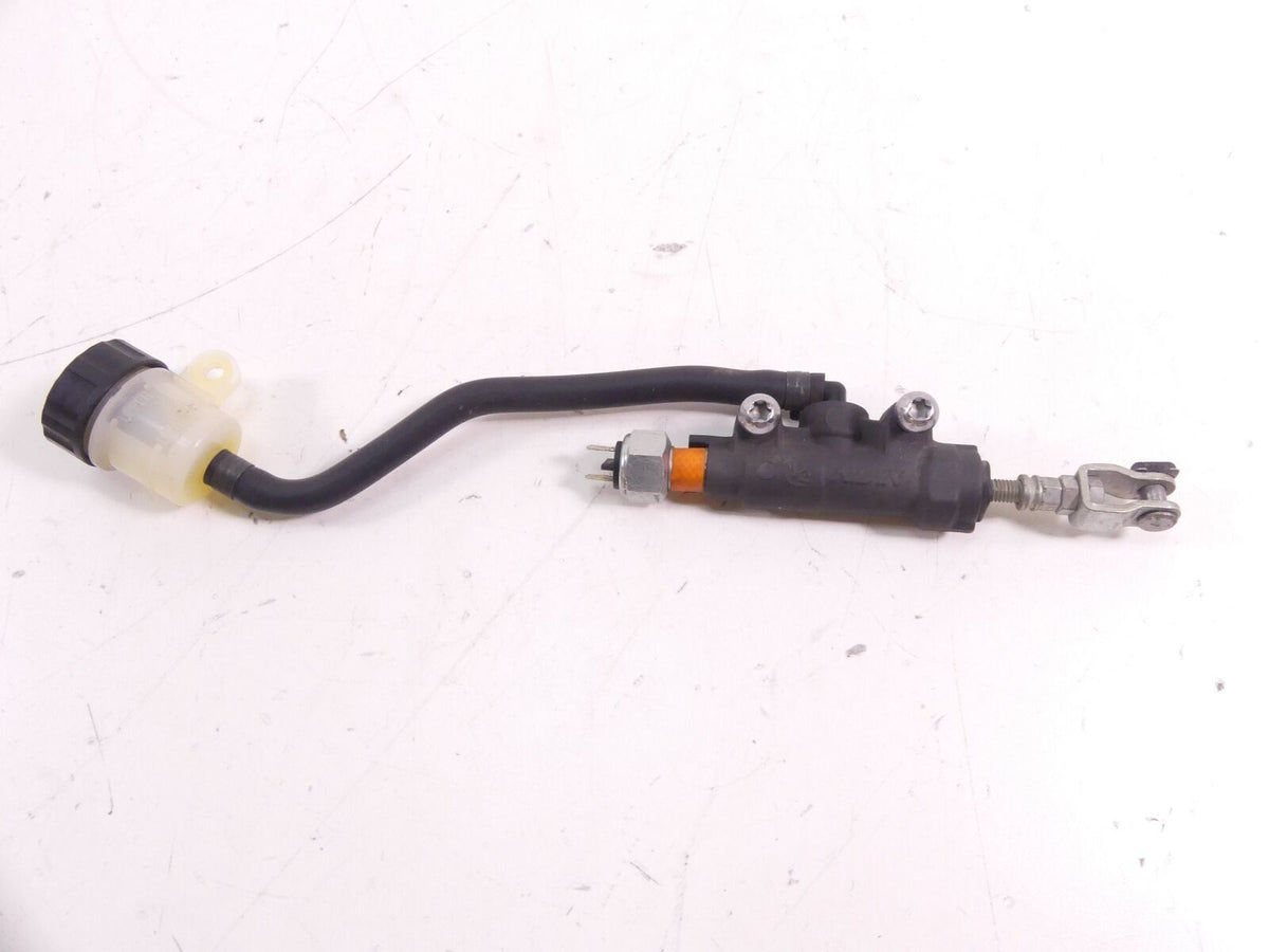 2014 Triumph Tiger 800 ABS Rear Nissin Brake Master Cylinder 1/2" Bore T2024073 {{ shop.shopifyCountryName }} - Mototech271