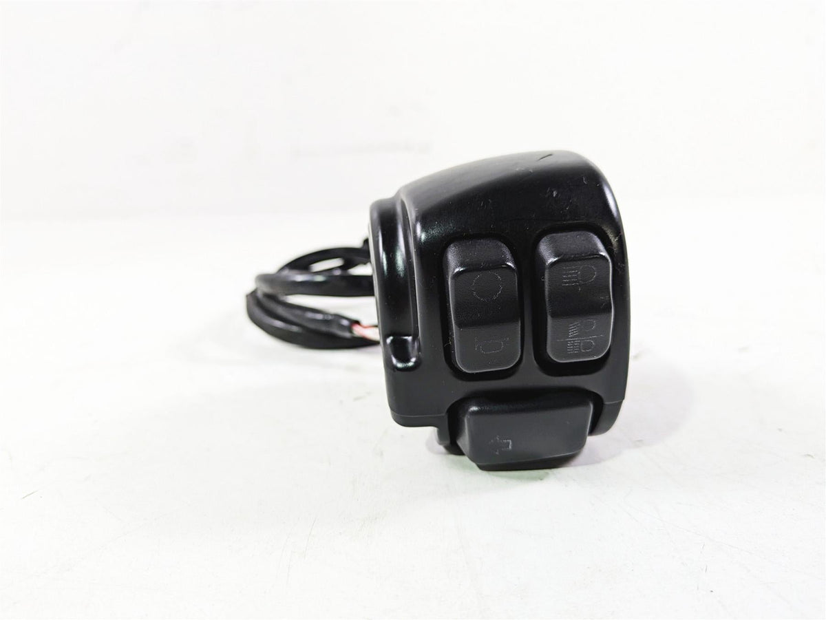 2018 Harley FXBR Softail Breakout Left Hand Blinker Control Switch 71500292 {{ shop.shopifyCountryName }} - Mototech271