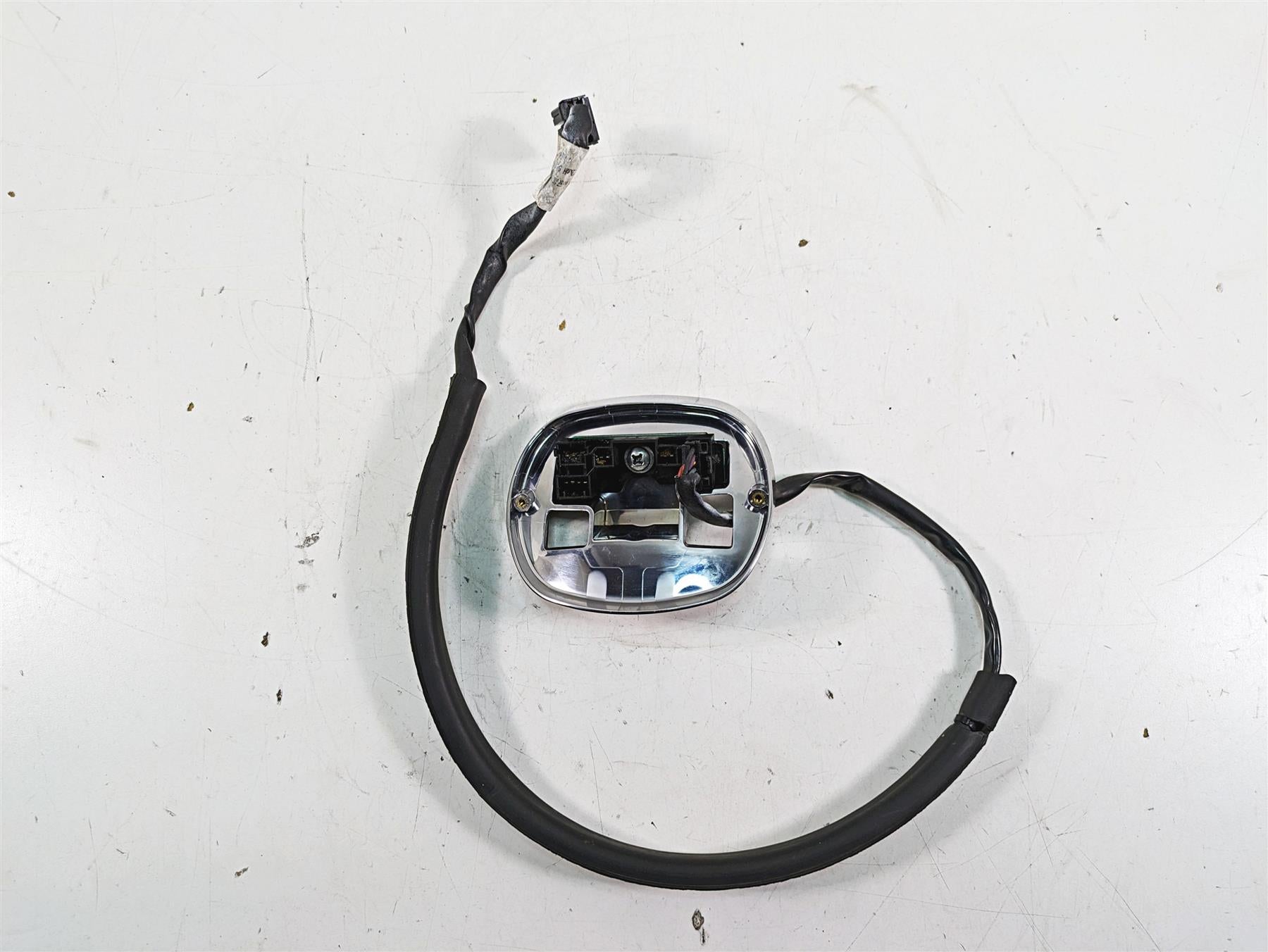 2015 Harley FXDL Dyna Low Rider Taillight Housing Mount + Wiring 68066-99A {{ shop.shopifyCountryName }} - Mototech271