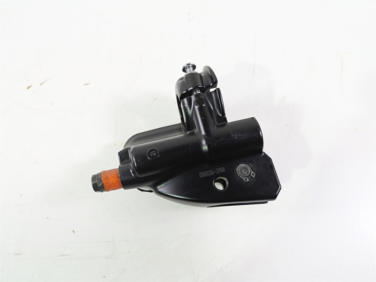 2009 Harley Touring FLHX Street Glide Front Brake Master Cylinder 44551-08F {{ shop.shopifyCountryName }} - Mototech271