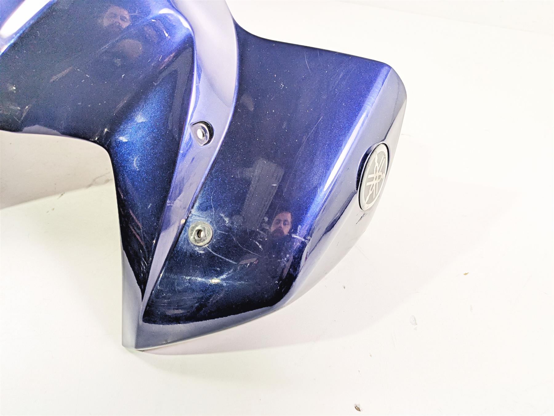 2009 Yamaha FZ1 FZS10 Fazer Front Fuel Tank Cover Fairing 2D1-2171A-00 {{ shop.shopifyCountryName }} - Mototech271