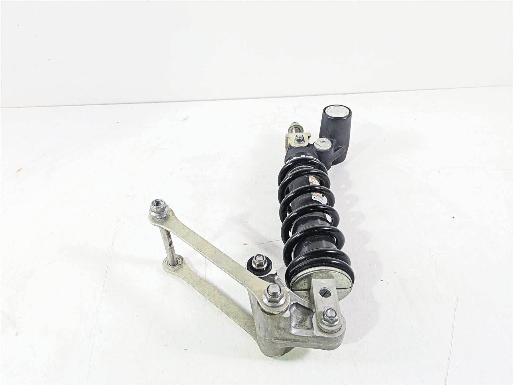 2020 Kawasaki ZX6R Ninja Rear Black Suspension Shock 3K Only 45014-0393-52E {{ shop.shopifyCountryName }} - Mototech271
