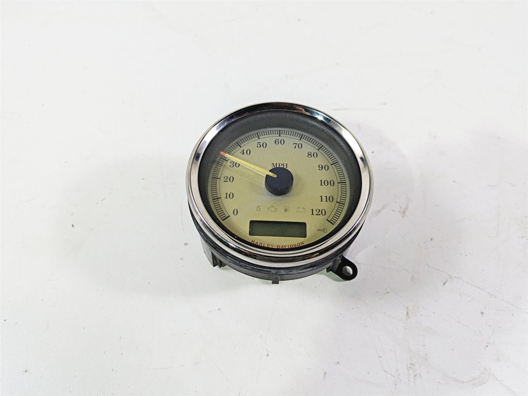 2010 Harley Touring FLHX Street Glide Speedometer Speedo Gauge READ 67261-08