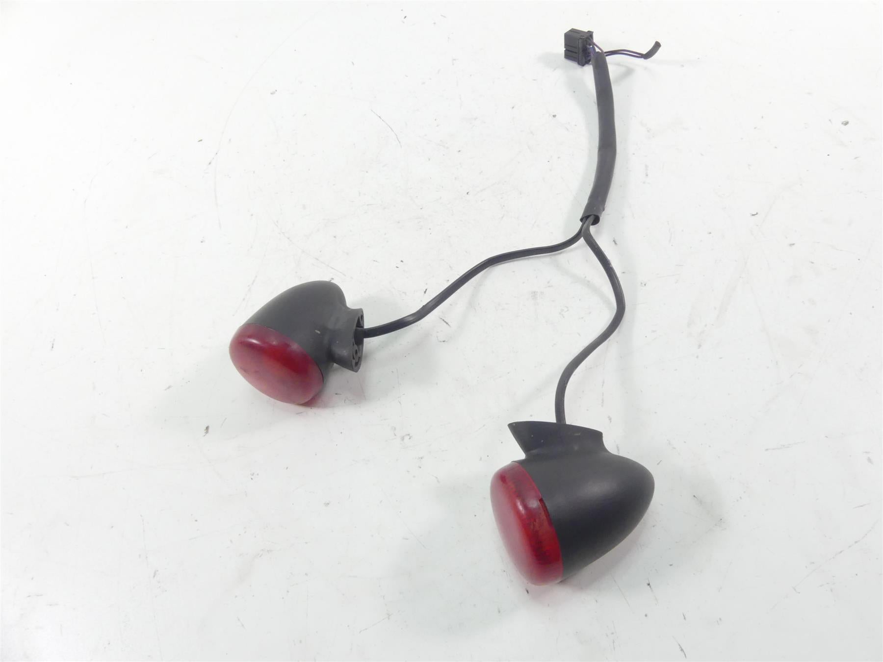2013 Harley VRSCDX Night Rod Special Rear Blinker Turn Signal Set 67800051 {{ shop.shopifyCountryName }} - Mototech271