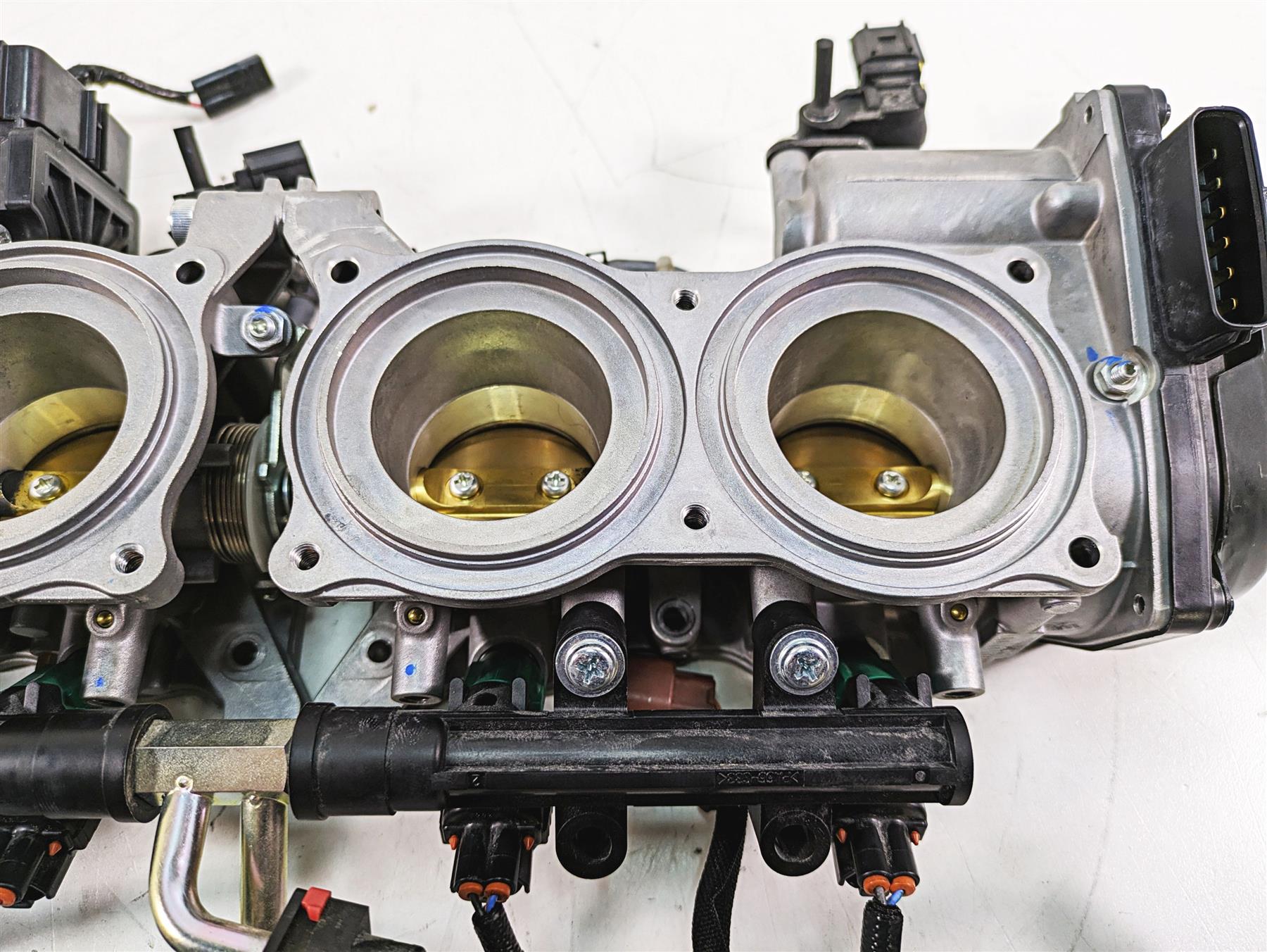 2018 Kawasaki ZX1002 Ninja H2 SX Throttle Body Bodies 16163-0932