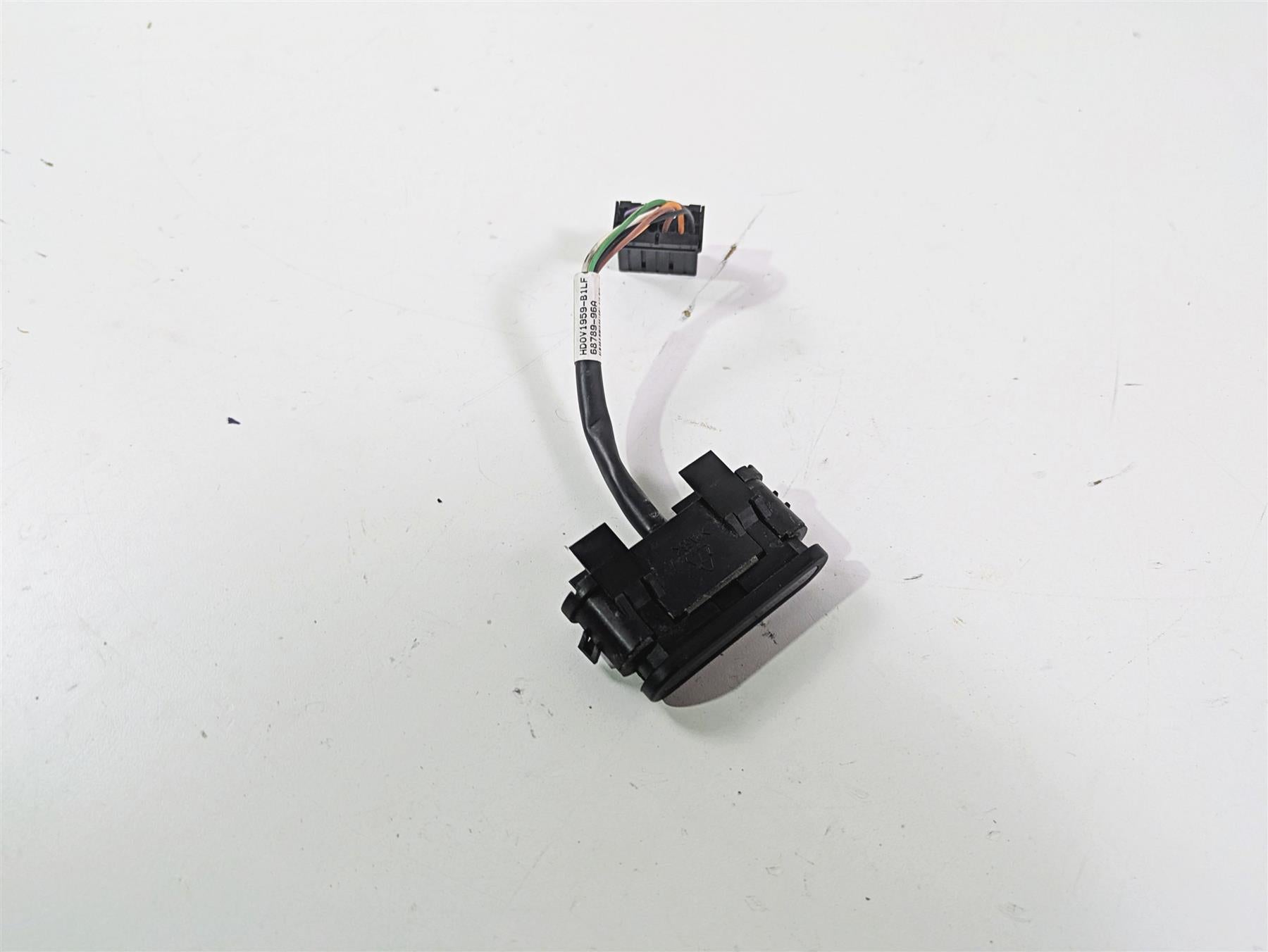 2010 Harley Touring FLHXSE CVO Street Glide Indicator Lights Cluster 68789-96A {{ shop.shopifyCountryName }} - Mototech271