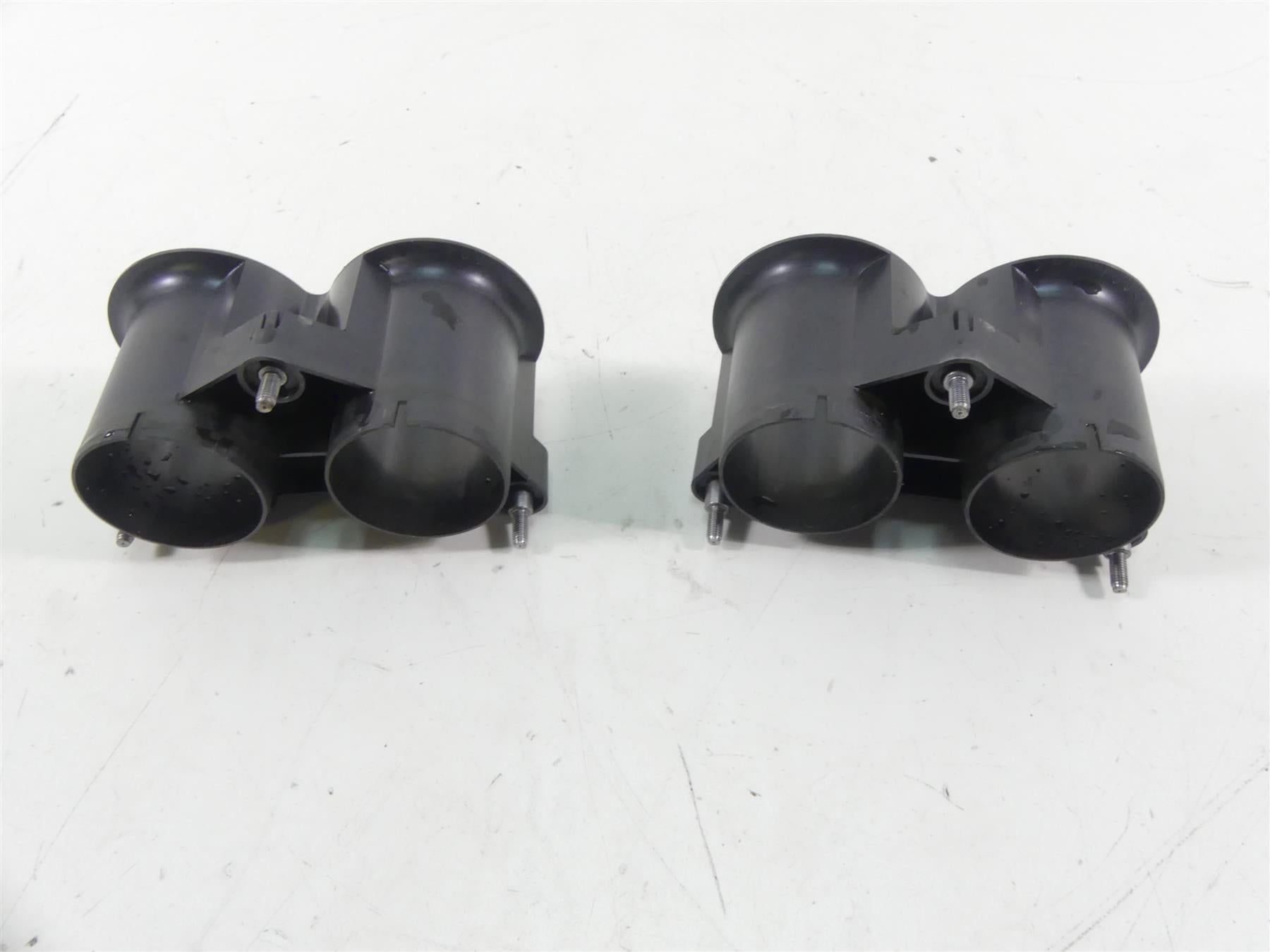 2007 Yamaha FZ1 Fazer Air Cleaner Breather Box & Velocity Stacks 2D1-14411-00-00 {{ shop.shopifyCountryName }} - Mototech271