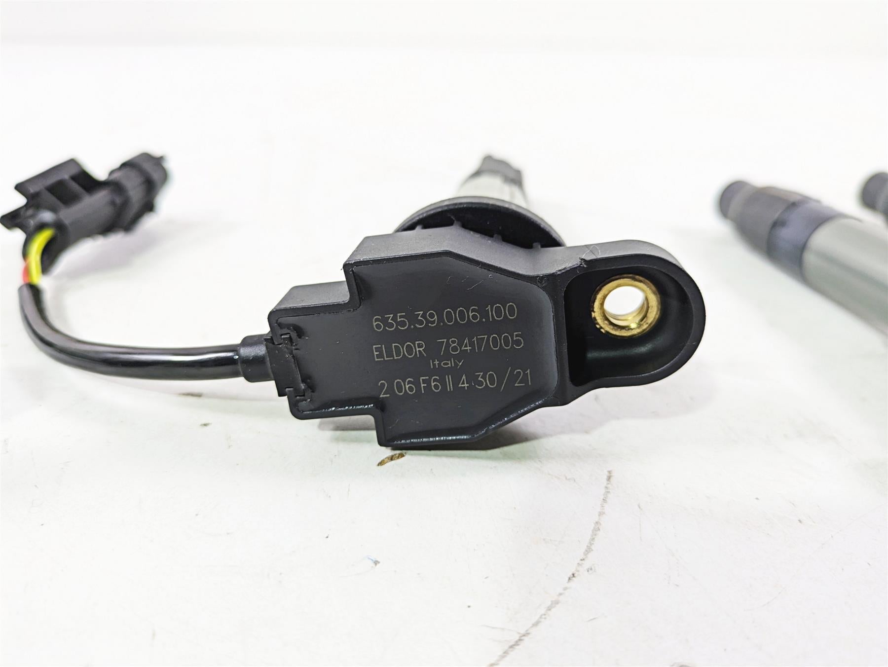 2022 KTM 1290 Super Adventure S Eldor Ignition Coil Set 63539006100 {{ shop.shopifyCountryName }} - Mototech271