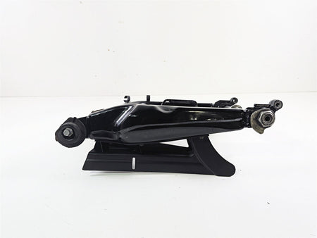 2020 Harley Touring FLTRK Road Glide Rear Swingarm & Axle Set 47549-09A {{ shop.shopifyCountryName }} - Mototech271