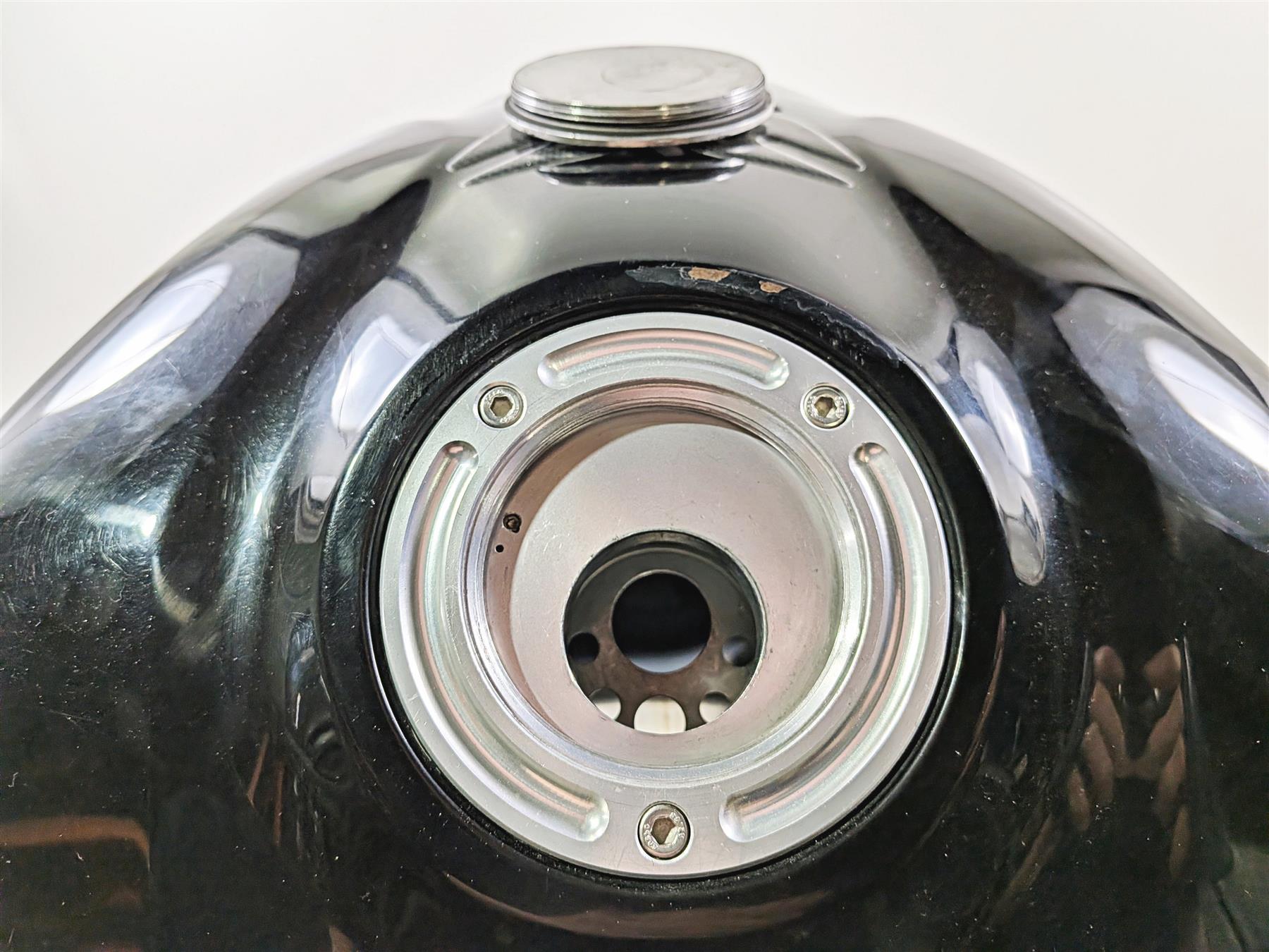 2008 Yamaha YZF R1 RN19 Fuel Gas Petrol Tank - Dent On Left Side 4C8-YK241-00 {{ shop.shopifyCountryName }} - Mototech271