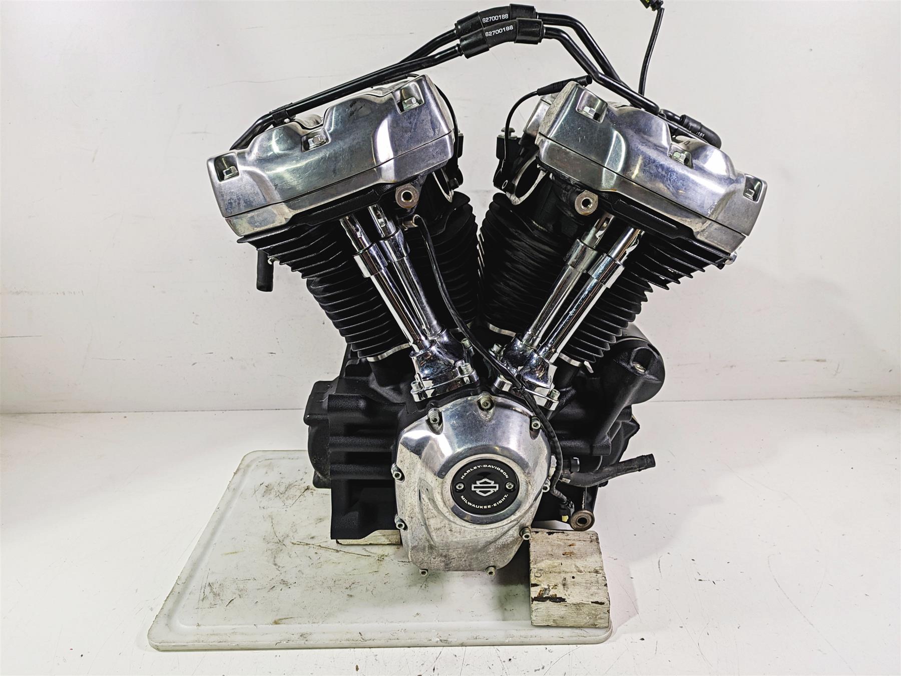 2021 Harley Softail FLSL Slim Running M8 107ci Engine Motor with 24K 16200646 {{ shop.shopifyCountryName }} - Mototech271