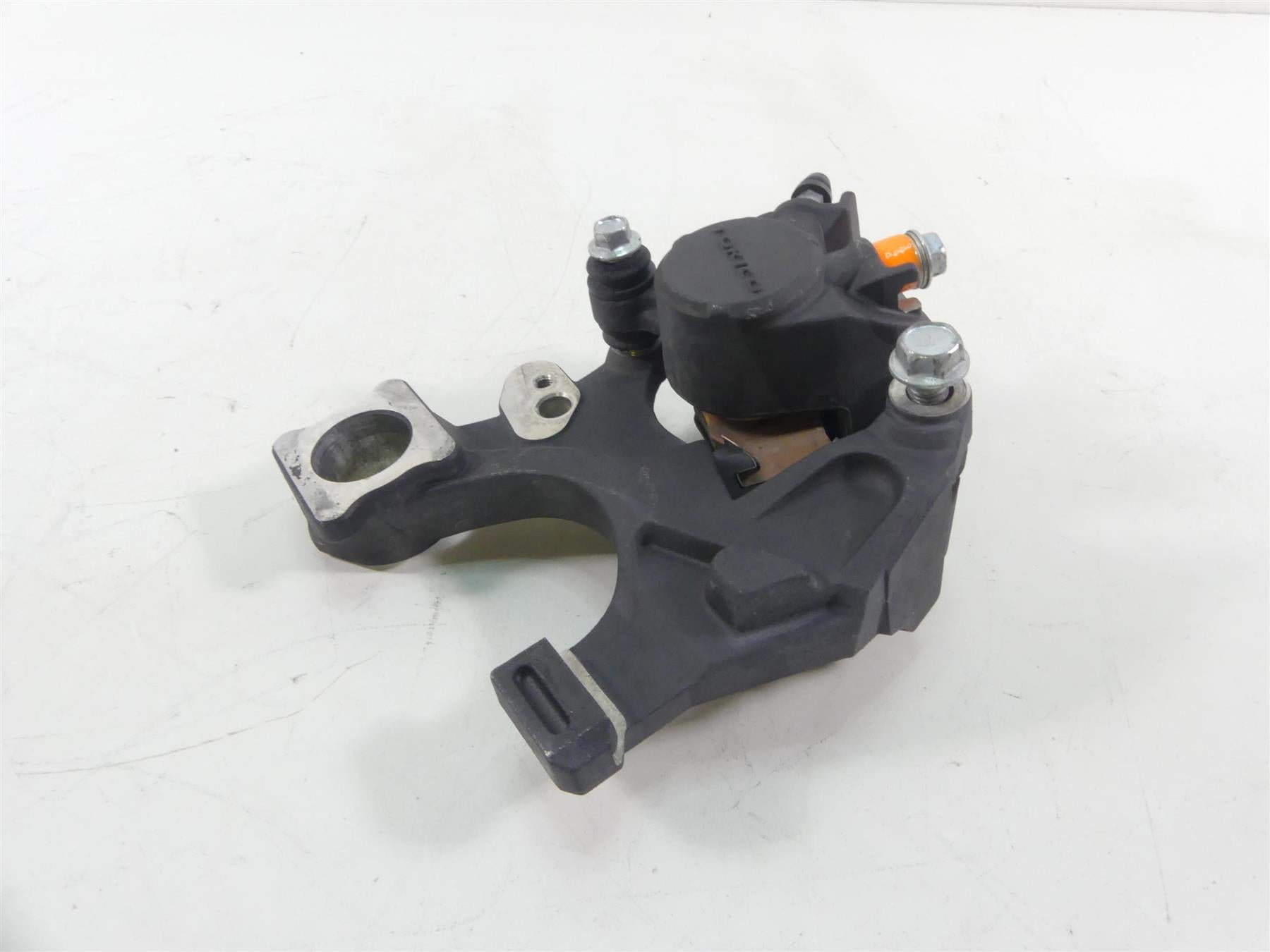 2020 Suzuki GSX1300 R Hayabusa Tokico Rear Brake Caliper + Mount 69100-15H31-999 {{ shop.shopifyCountryName }} - Mototech271