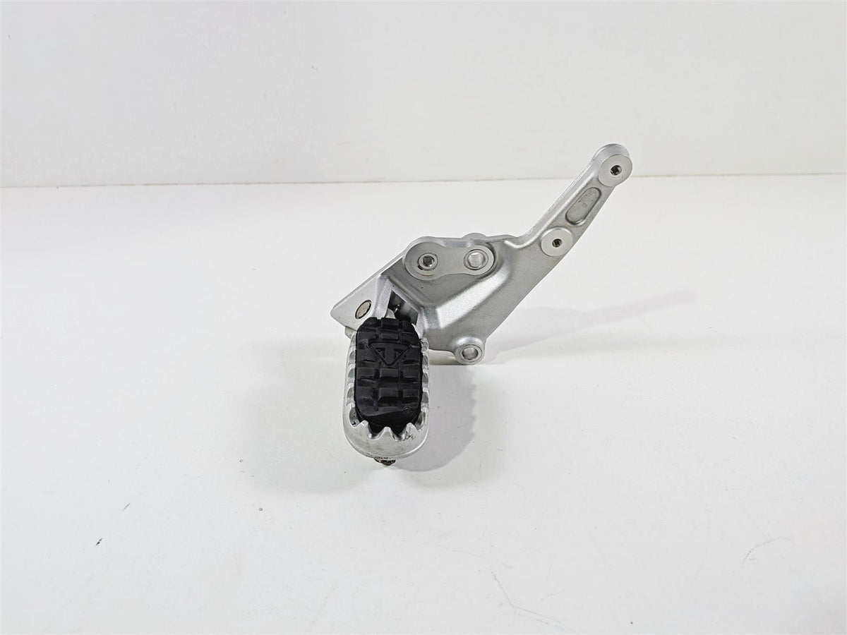 2022 Triumph Tiger 900 GT Pro Left Front Foot Peg & Mount T2082204 {{ shop.shopifyCountryName }} - Mototech271