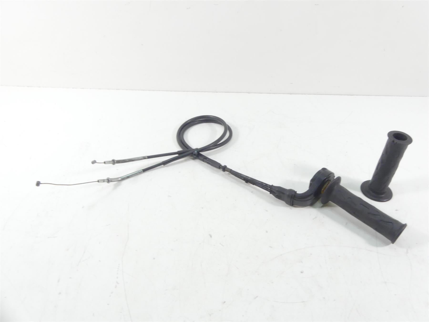 2001 Kawasaki ZX600J2 ZX6R Ninja Throttle Grip & Cables 32099-1193 {{ shop.shopifyCountryName }} - Mototech271