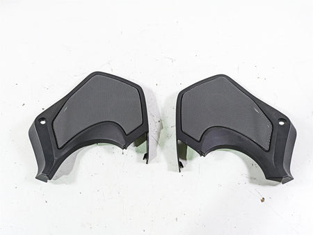 2014 BMW R1200 RT RTW K52 Front Speaker Cover Set 46638529412 46638529411 {{ shop.shopifyCountryName }} - Mototech271