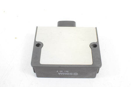 2018 Kawasaki EX650 Ninja Rectifier Voltage Regulator 21066-0750 {{ shop.shopifyCountryName }} - Mototech271
