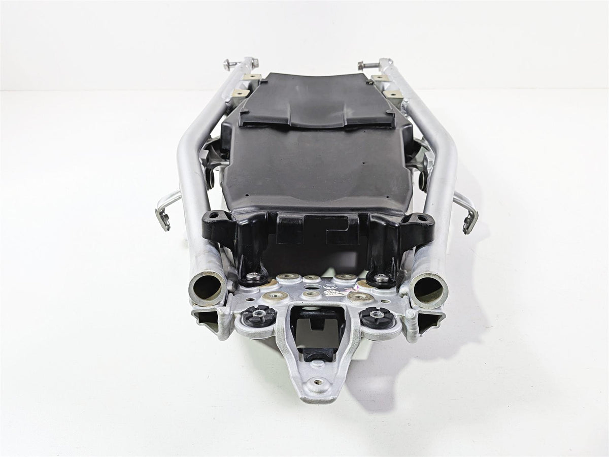 2019 Triumph Speed Triple RS 1050 Straight Subframe & Inner Fender T2079742 {{ shop.shopifyCountryName }} - Mototech271
